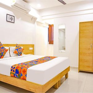 Deluxe Zimmer mit Kingsize-Bett